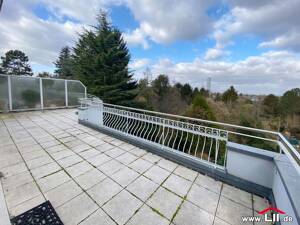 helle Maisonette-Wohnung mit Blick auf den Henninger Turm – 60599 Frankfurt am Main – Vorschaubild 5