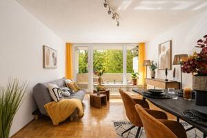 Selten in München: Uneinsehbare Wohnung mit Balkon ins Grüne – 81737 München – Vorschaubild 4