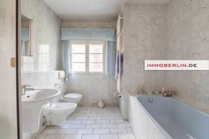 IMMOBERLIN.DE - Toplage! Kleine charmante Villa mit Tiefgarage & Gartenidyll – 14129 Berlin – Vorschaubild 6
