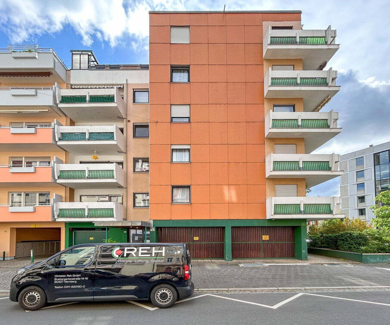 Sanierungsbedürftige 2-Zimmer-Wohnung mit Balkon & Aufzug in Fürth