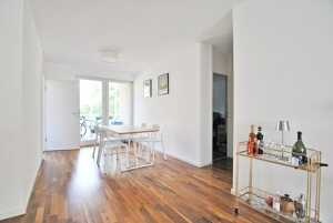 Sehr schöne 3,5-Zimmer Wohnung mit 2 Bädern und 2 Balkonen – 80687 München – Vorschaubild 3