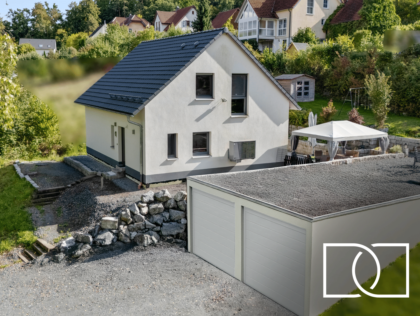 Hochwertiger KfW-55-Neubau! Energieeffizientes Einfamilienhaus in ruhiger Lage – Ködnitz – Bild 1 von 9
