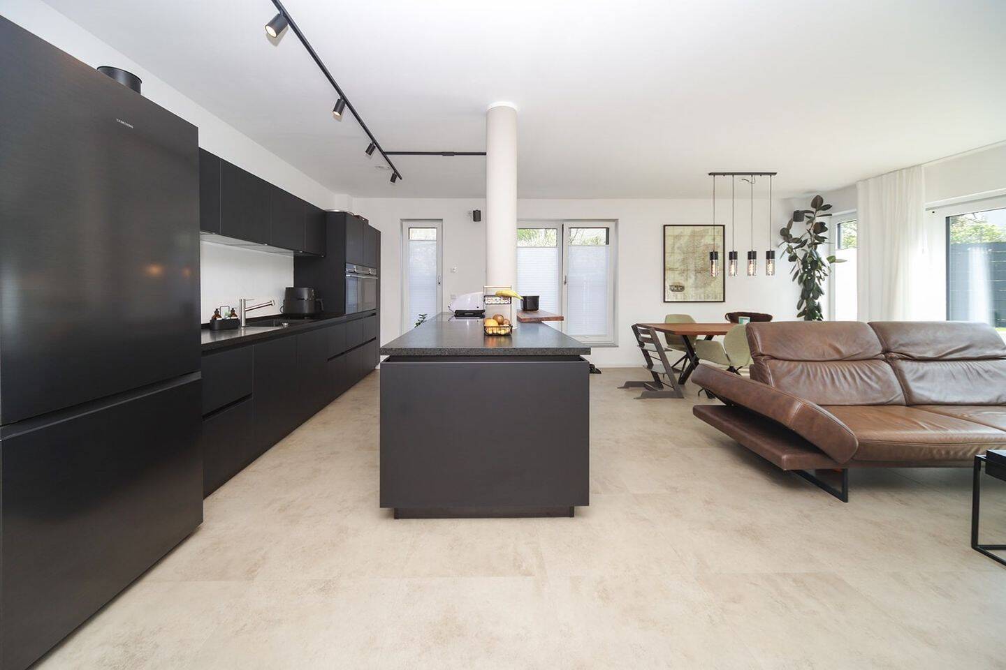 RESERVIERT - Neuwertige Gartenwohnung mit 2 Bädern, 2 Stellplätzen, Wallbox und moderner EBK in ruhiger Lage! – Dortmund – Vorschaubild 9