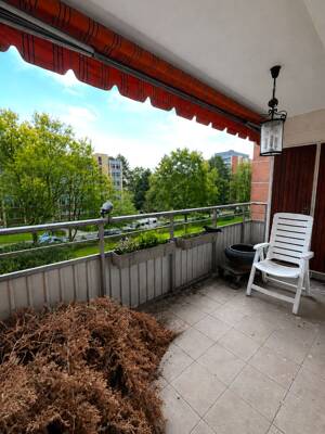 Gestaltungspotenzial in Hamburg Farmsen - Helle 4-Zi. Wohnung mit Balkon in ruhiger Lage – 22147 Hamburg – Vorschaubild 4