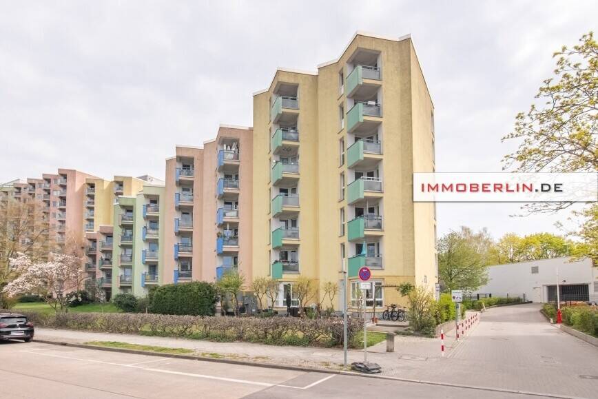 IMMOBERLIN.DE - Stimmige Wohnung mit ruhigem Südwestbalkon & Lift beim Spektesee – Berlin – Vorschaubild 5