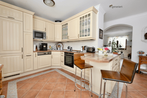CA. 207 m² WOHN-/NUTZFLÄCHE - GROSSZÜGIGE MAISONETTE MIT GARTEN - WOHNEN MIT HAUSFLAIR – 12621 Berlin – Vorschaubild 4