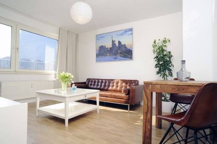 Moderne 2-Zimmer-Wohnung mit herrlichem Blick auf den EZB-Tower!