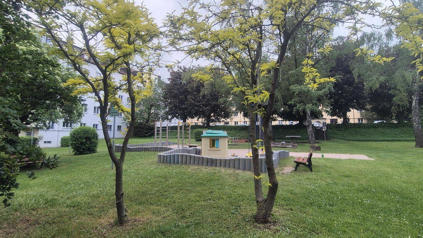 Tolle 2-3-Zi-Wohnung - S-West - mit Parkanlage - ruhige Lage
