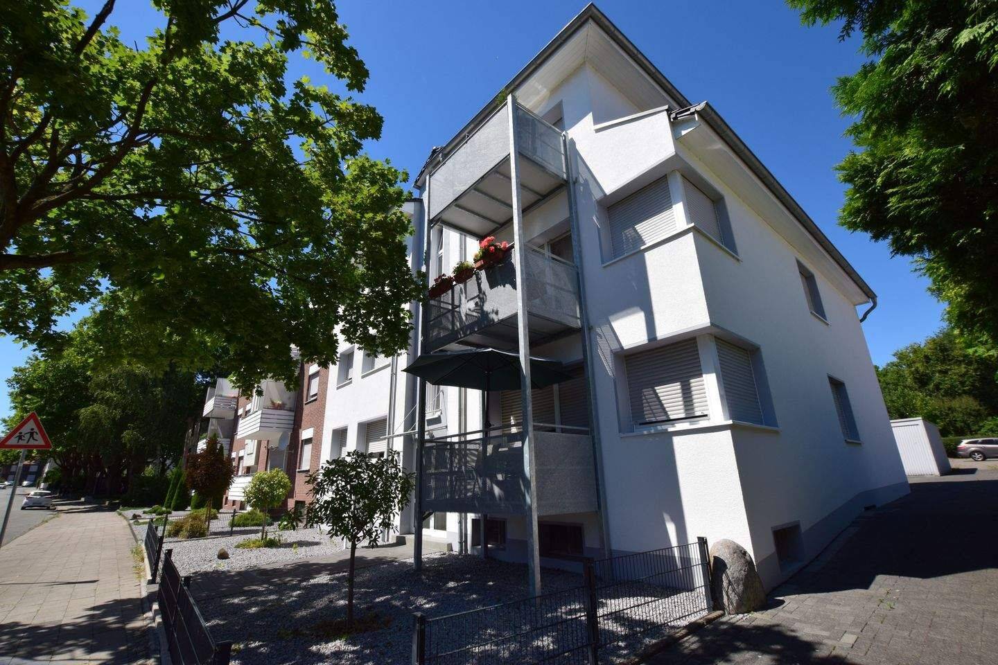 Renovierte 2 Zimmer Wohnung mit Balkon in Hamm-Heessen