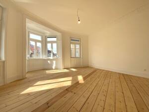 Attraktive und großflächige 3-Zimmer-Altbauwohnung im Stuttgarter Süden – 70180 Stuttgart – Vorschaubild 2