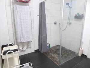 Gute Rendite: Vermietete 2,5 Zimmer Wohnung mit Balkon in kleiner und ruhiger Wohneinheit – 57074 Siegen – Vorschaubild 5