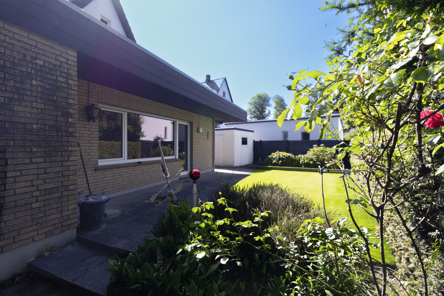 Einfamilienhaus mit Entwicklungspotential in begehrter Wohnlage! – Oldenburg – Vorschaubild 7