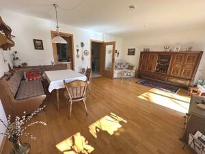 Sonnige 3-Zimmer-Gartenwohnung mit ca. 35 m² ausgebautem Souterrain und Badezimmer im Untergeschoss – 81827 München – Vorschaubild 4