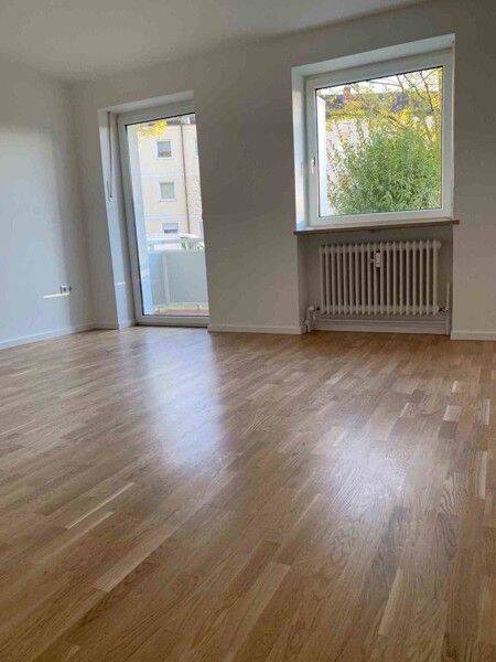 Frisch sanierte 2-Zimmer-Wohnung in Pasing!
