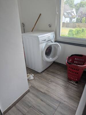 MFH in Top Lage mit großem Grundstück Ausbaureserve sowie Erweiterung !! – 51107 Köln – Vorschaubild 3