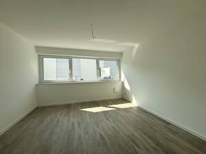 Attraktive 4,5-Zimmer-Wohnung mit Balkon & Garage – 74321 Bietigheim-Bissingen – Vorschaubild 3