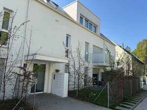 Sonnige, absolut ruhige Penthouse Wohnung – 81375 München – Vorschaubild 2