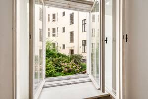 Charmante Altbauwohnung mit idyllischem Hofblick & eigener Terrasse – 10715 Berlin – Vorschaubild 5