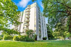 Großzügige 2-Zimmer-Wohnung mit 84 m², Wohnküche und Loggia in Johanneskirchen