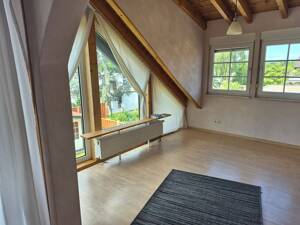 Charmante 5-Zimmer Eigentumswohnung über zwei Etagen mit sonniger Loggia – 50767 Köln – Vorschaubild 5