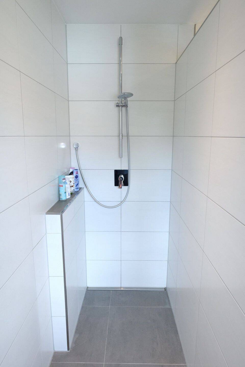 Neuwertige große Dachgeschosswohnung in Toplage mit Südbalkon – 85049 Ingolstadt (Altes Westviertel) – Ingolstadt – Vorschaubild 9