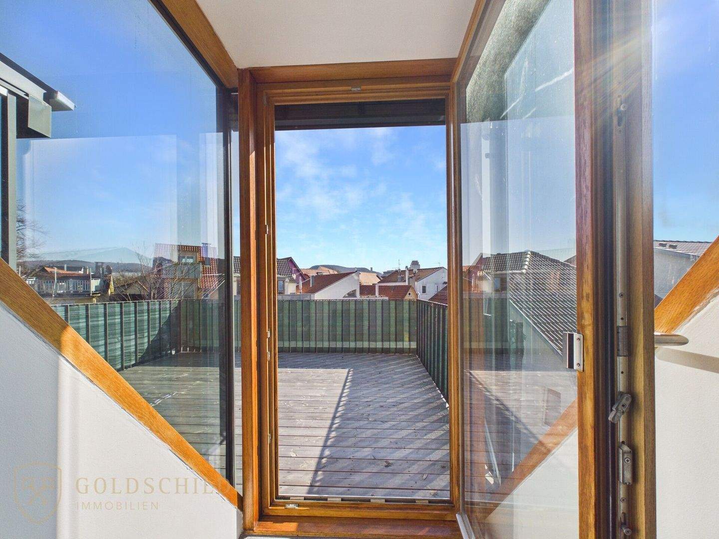 Schöne Maisonettewohnung mit Sauna im Badezimmer