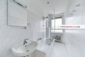 IMMOBERLIN.DE - Freundliche Altbauwohnung mit Balkonloggia zwischen City-West & Grunewald – 14199 Berlin – Vorschaubild 5