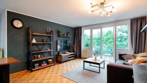 Helle 3-Zimmer-Eigentumswohnung mit Südwestbalkon und Tiefgaragenstellplatz in Bonn – 53125 Bonn – Vorschaubild 2