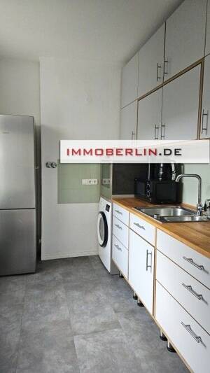 IMMOBERLIN.DE - Behagliche Altbauwohnung in Ruhelage nahe der Spree – 10553 Berlin – Vorschaubild 3