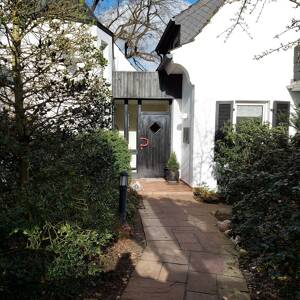 SOLLER - IMMOBILIEN Mehrfamilienhaus auf parkähnlichen Grundstück zur Selbstnutzung oder Anlage in bevorzugter Lage von Lesum/St. Magnus – 28717 Bremen – Vorschaubild 2
