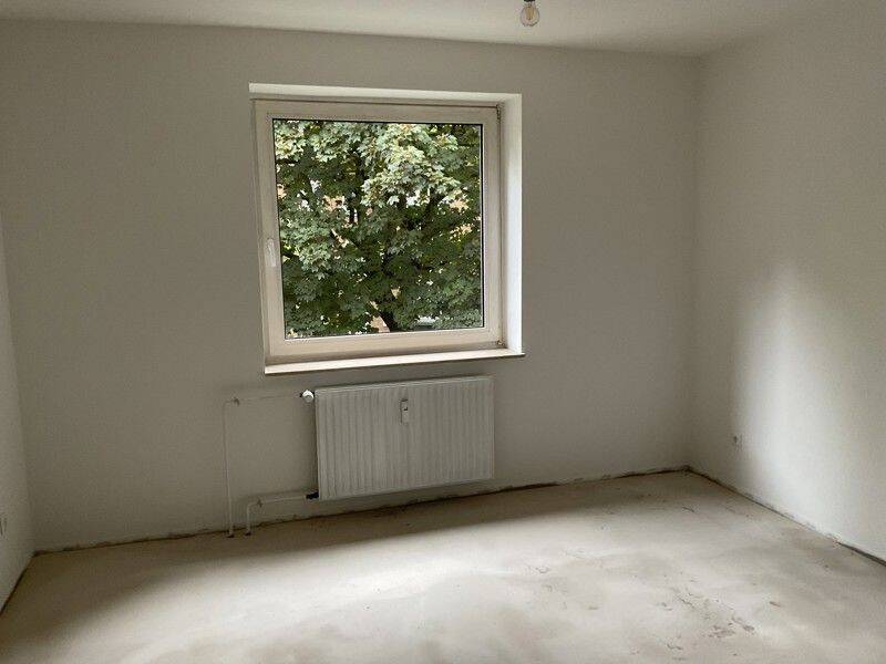 NUR für 4 Personen mit (WBS/ 91 m²) Wohnberechtigungsschein! Eigene Fußbodenverlegung! – Hamburg – Vorschaubild 8