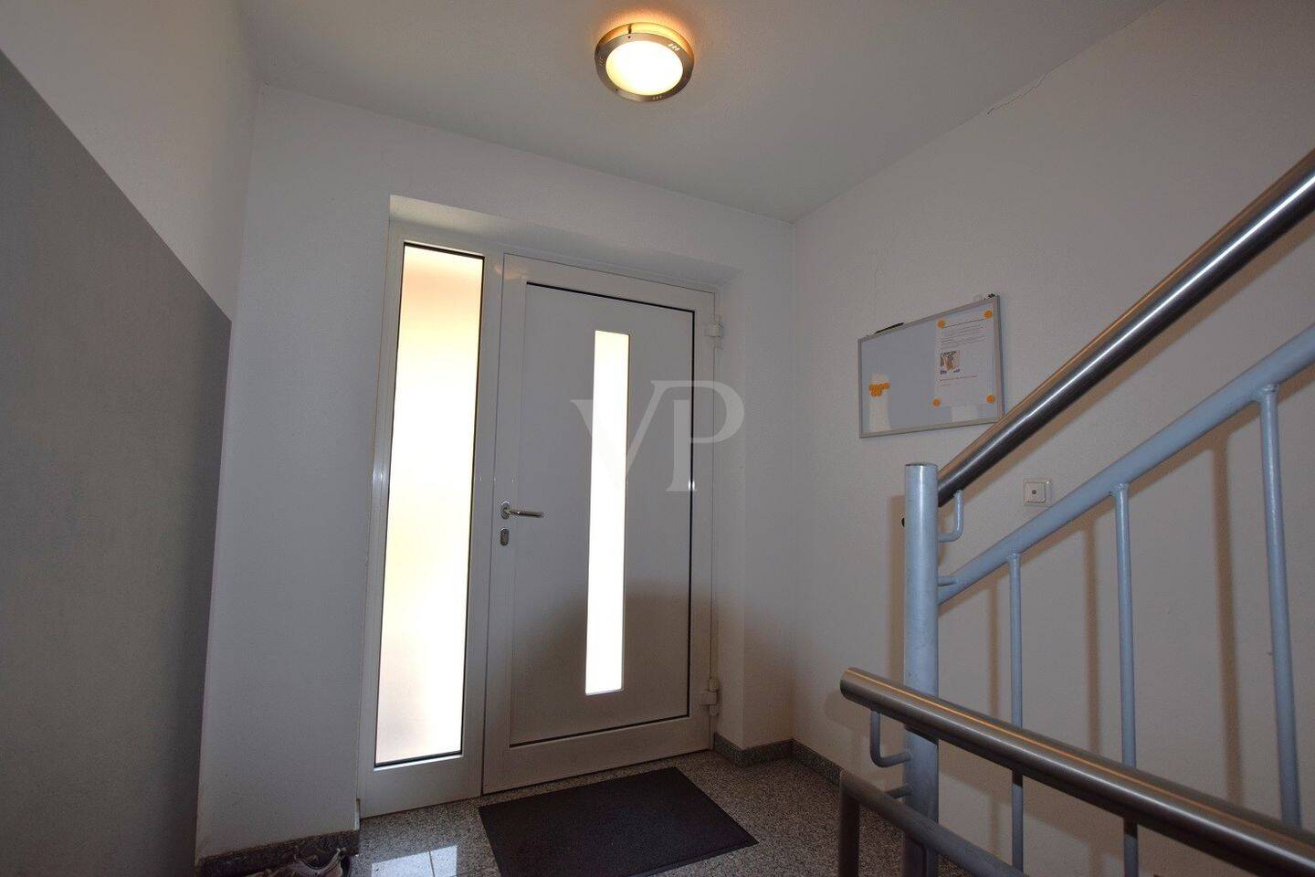 Attraktives Mehrfamilienhaus mit Garagen/Stellplatz, voll vermietet, im Herzen der Altstadt! – Feuchtwangen – Vorschaubild 6