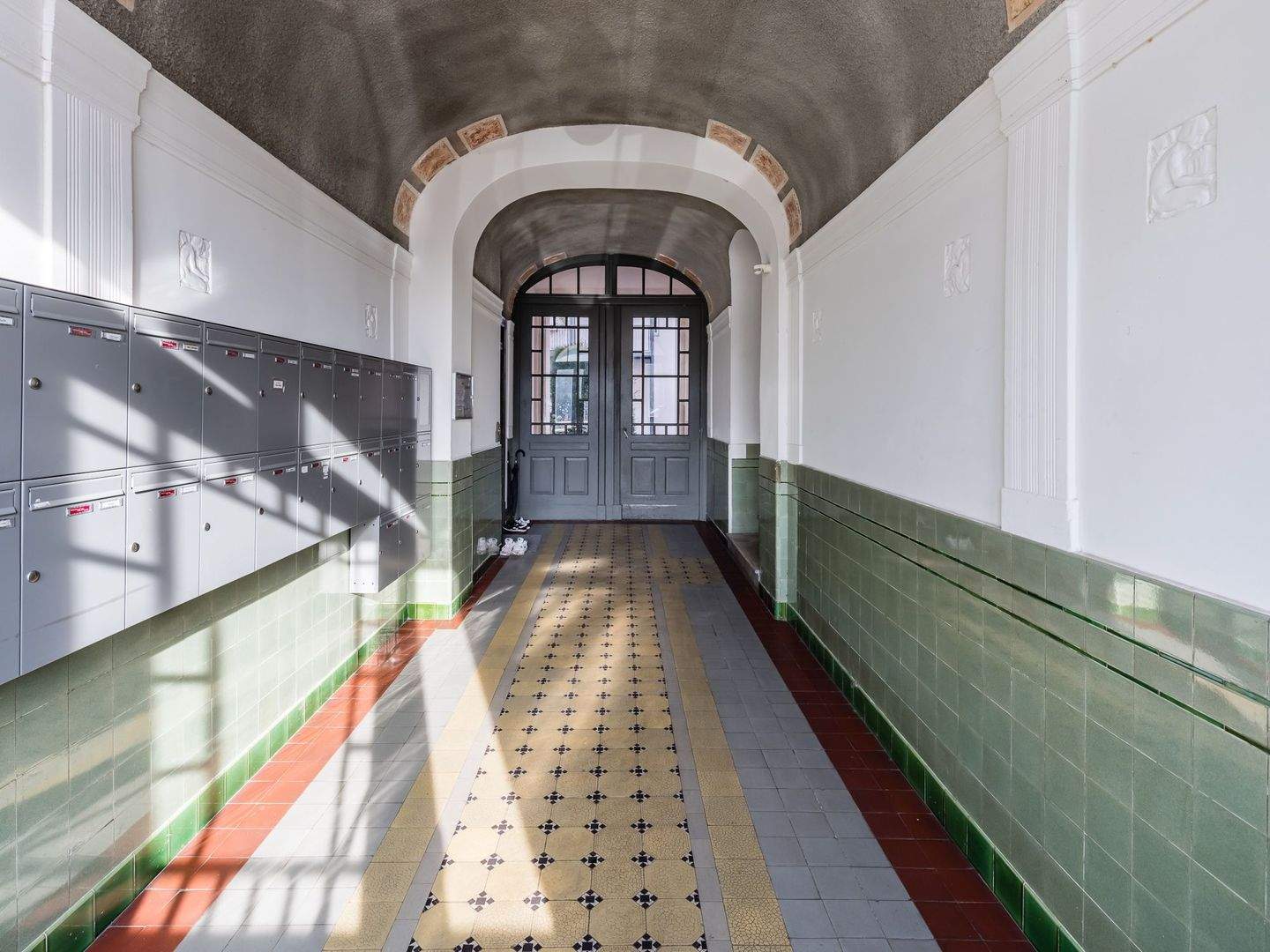 Urbanes Wohnen mit klassischem Grundriss im beliebten Neukölln – Berlin – Vorschaubild 5