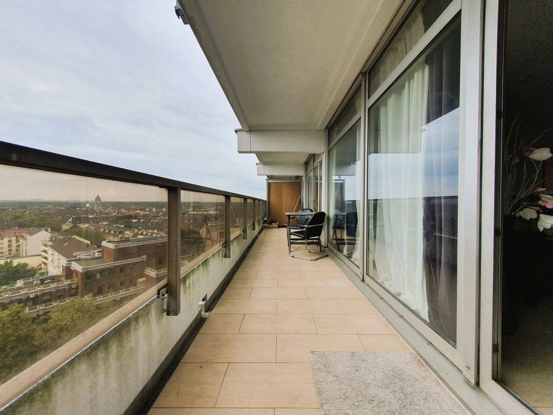Terrassenwohnung in 50939 Köln mit 63 m² kaufen