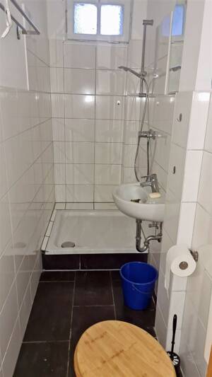 ***Attraktive Wohnung in zentraler Lage sucht nette Mieter*** – 45309 Essen – Vorschaubild 4