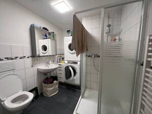 3 -Zimmer Dachgeschosswohnung mit großem Balkon