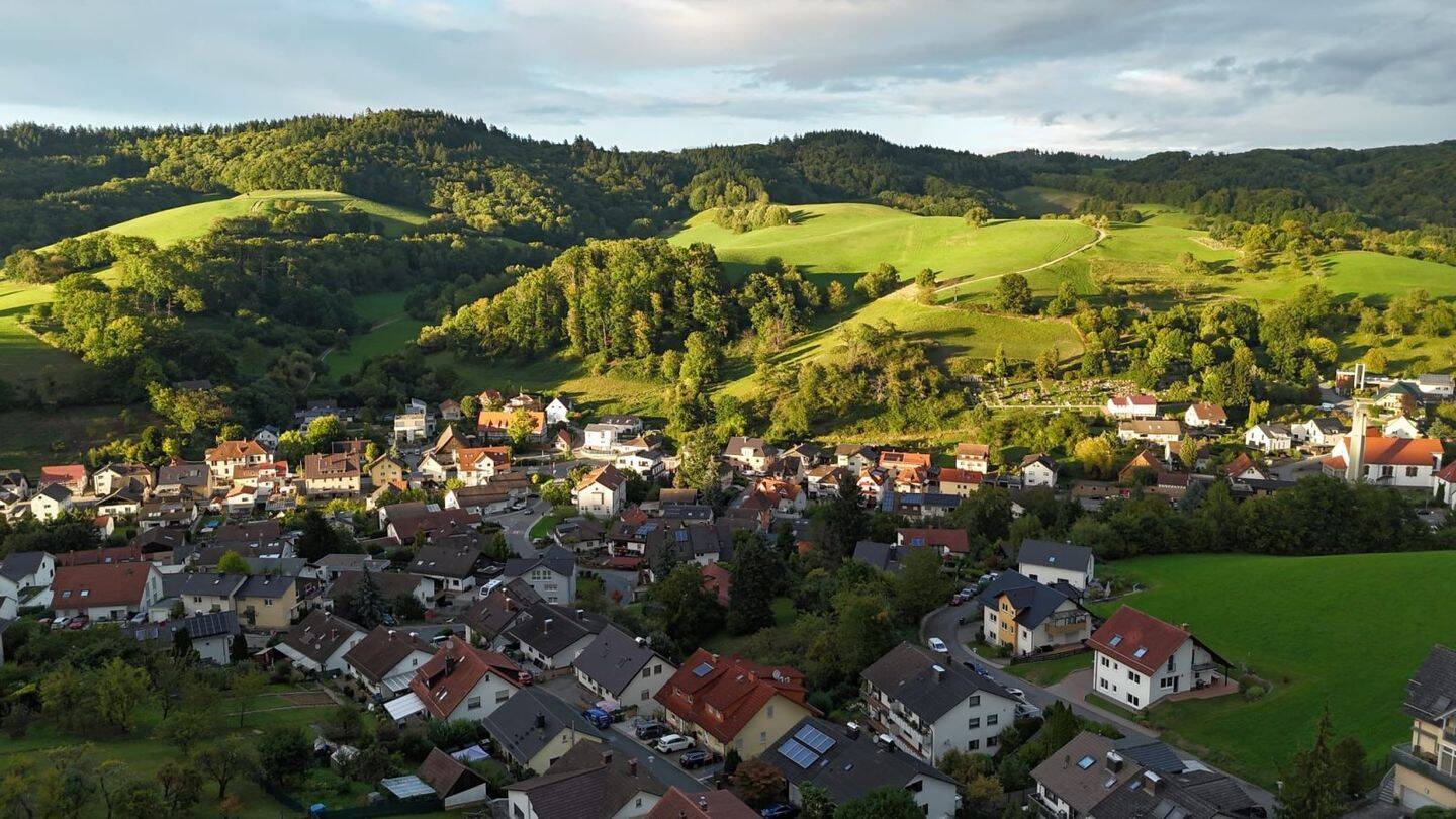 Ruhe, beste Aussicht und schnelle Anbindung! – Gorxheimertal – Bild 1 von 7