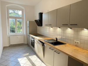 Solide Kapitalanlage: frisch renovierte 2-Zimmer-Wohnung in begehrter Lage! – 1159 Dresden – Vorschaubild 9