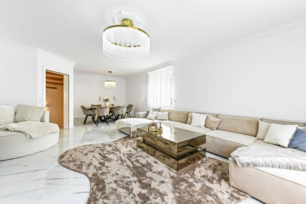 Moderne Doppelhaushälfte mit vielseitigem Raumangebot in Hamburg-Jenfeld! – Hamburg – Vorschaubild 3