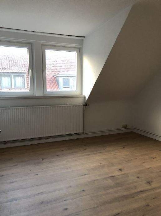 3-Zimmer-Wohnung (Dachgeschoss) in der Nähe des Bremer Hauptbahnhofs – Bremen – Vorschaubild 5