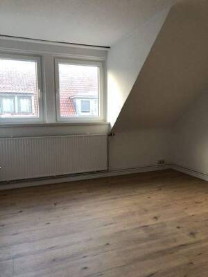 3-Zimmer-Wohnung (Dachgeschoss) in der Nähe des Bremer Hauptbahnhofs – 28195 Bremen – Vorschaubild 5