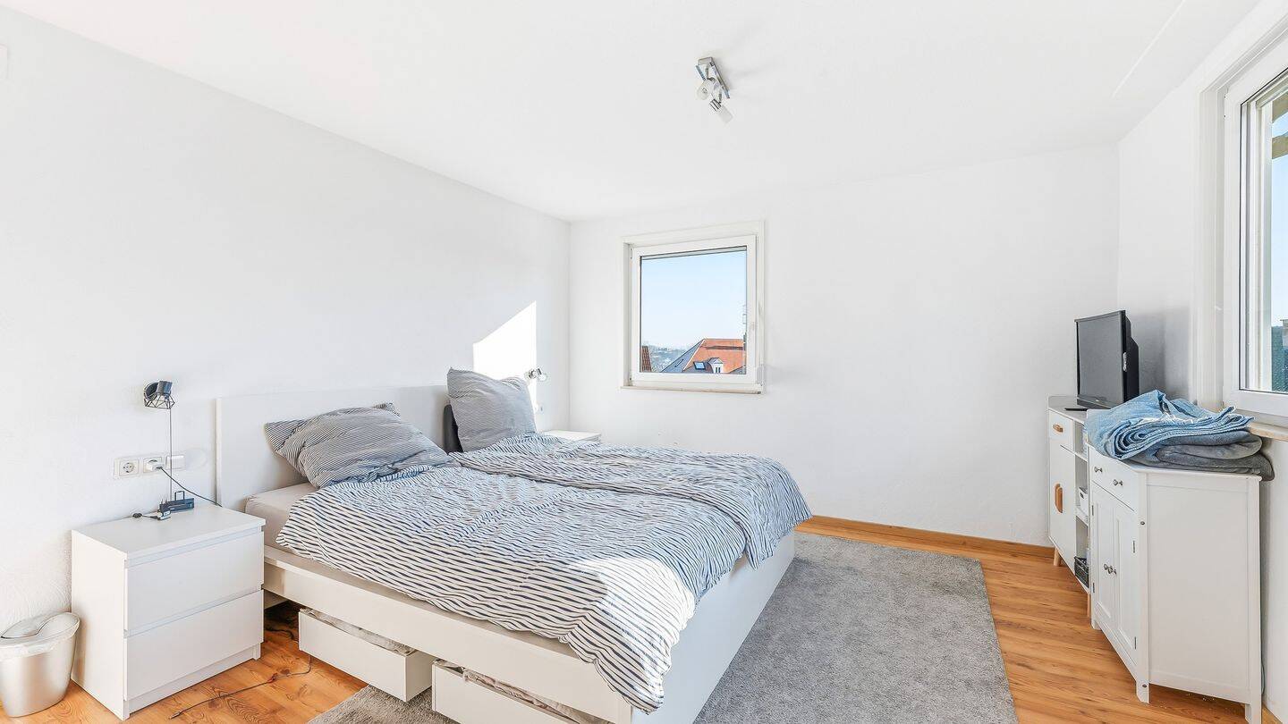Charmantes und modernisiertes Einfamilienhaus in Unterensingen – Unterensingen – Vorschaubild 8