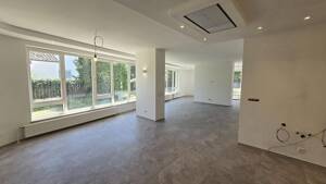 Neu umgebaute Traumwohnung in zentraler Lage von Memmingen – 87700 Memmingen – Vorschaubild 1