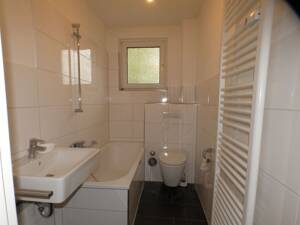 Bezugsfertige Wohnung mit großem Balkon – 47178 Duisburg – Vorschaubild 2