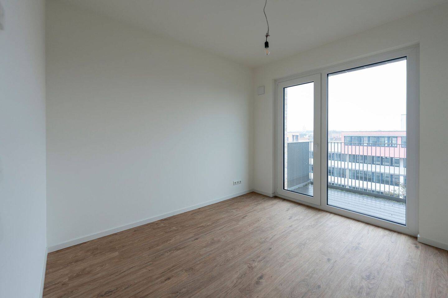 Erstbezug - Helle 3-Zimmerwohnung inkl. Einbauküche und Loggia in zentraler Lage – Mannheim – Vorschaubild 7