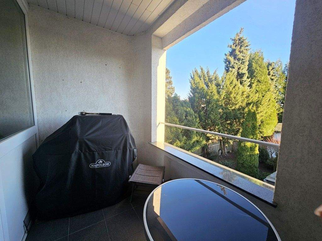 Haus-im-Haus-Feeling. Großzügige Maisonettewohnung im 2-Familienhaus mit Balkon und Dachloggia – Solingen – Vorschaubild 4