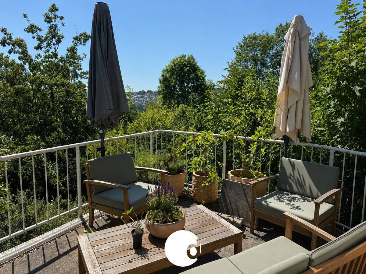 Gepflegte 4,5-Zimmer-Maisonette-Wohnung direkt am Waldrand – 70184 Stuttgart – Bild 1 von 7