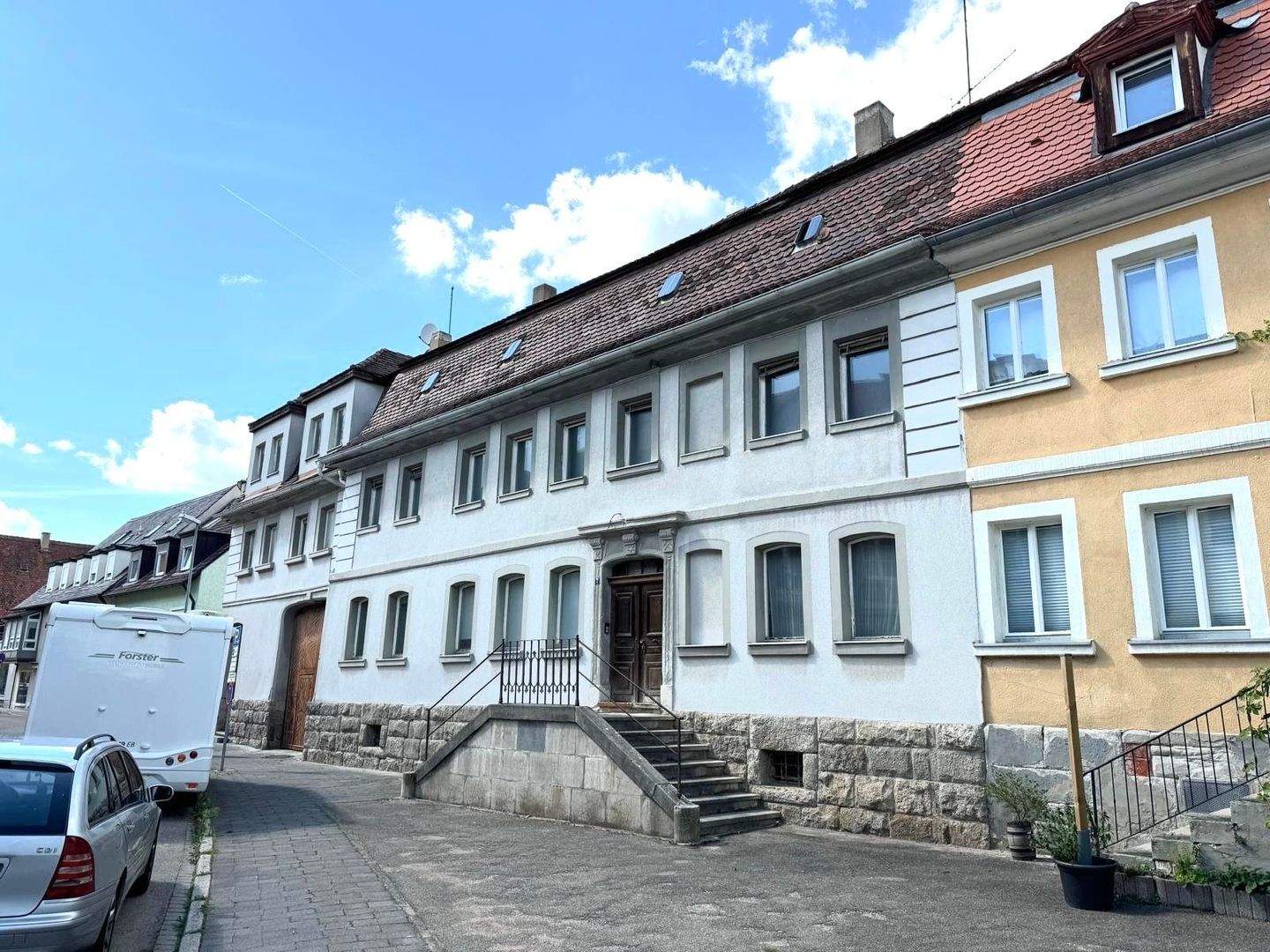 Sanierungsobjekt mit Denkmalschutz - Einzigartige Investitionschance – Bad Windsheim – Bild 1 von 9