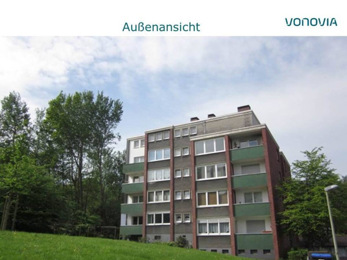 Gut aufgeteilte 2-Zimmer-Wohnung mit Balkon in grüner Lage! – 45309 Essen – Bild 1 von 7