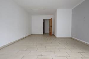 Zentral gelegene 3-Zimmer Wohnung, in Schloss-Neuhaus 1-OG mit Balkon, Bezugsfrei ab 1.10.2026 – 33104 Paderborn – Vorschaubild 4